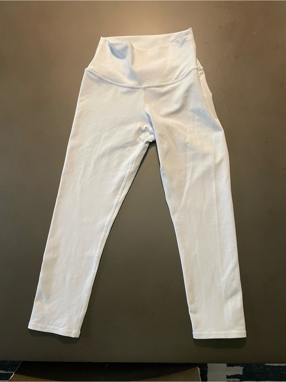 Alo Yoga White High-Waist Leggings